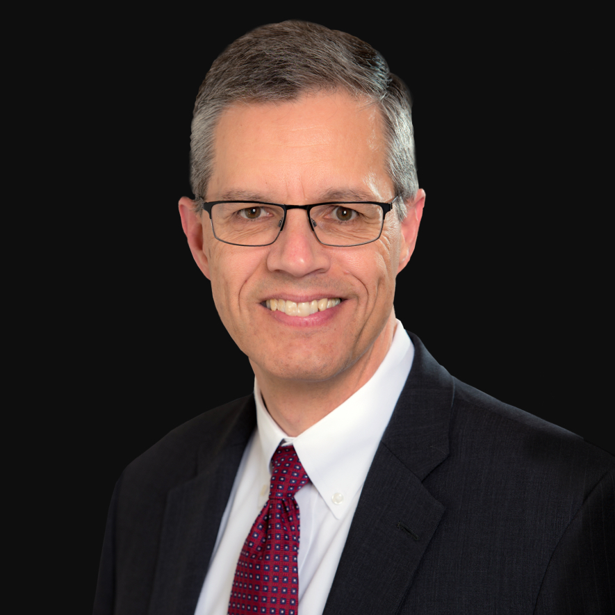 Headshot of Former Executive Vice President and Chief Financial Officer, Oshkosh Corporation